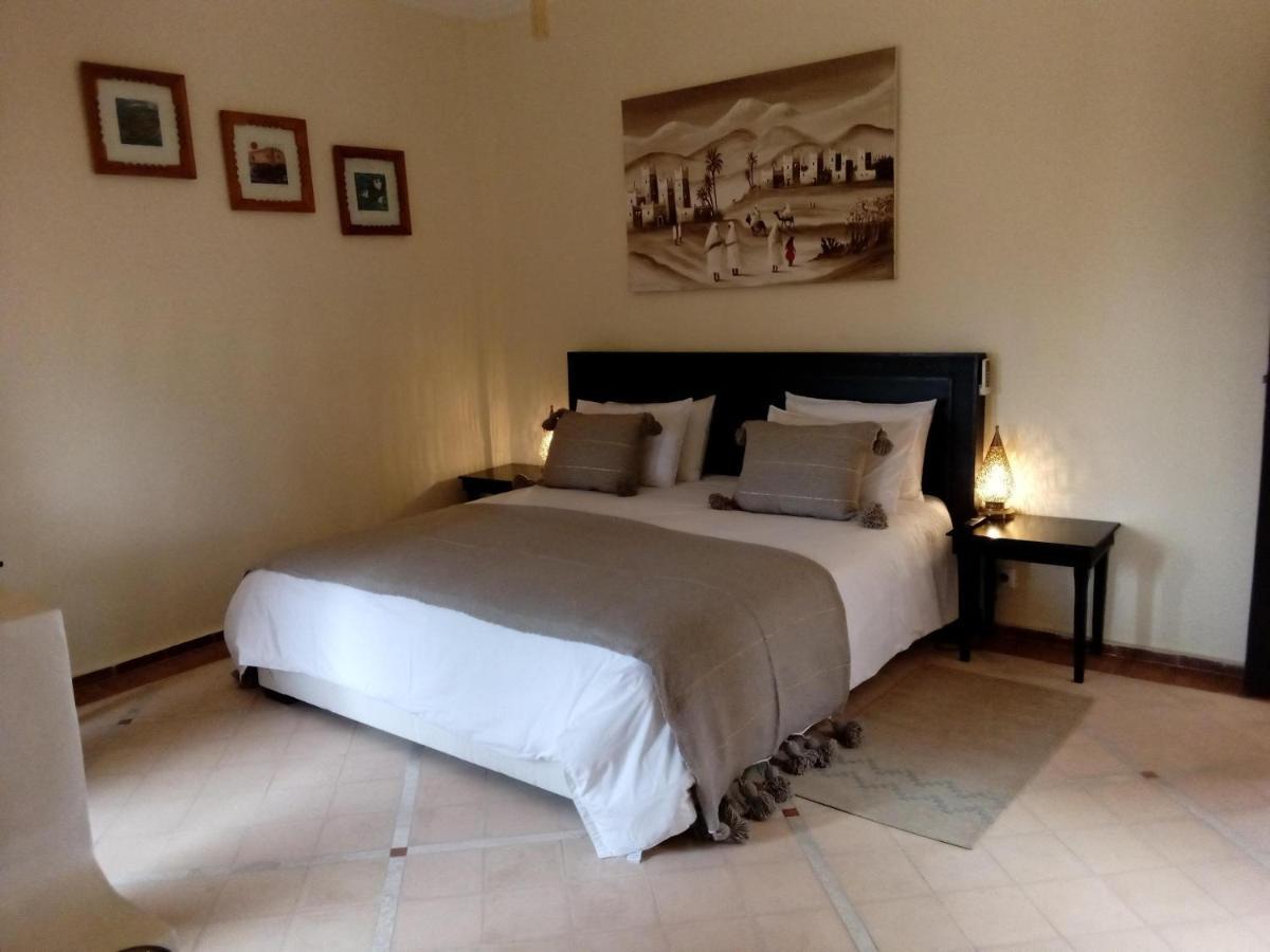 Le Petit Chateau Des Anges Ouled Bouzid Bagian luar foto